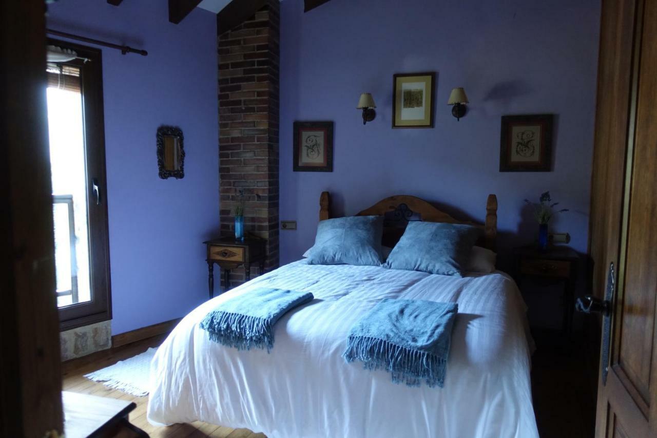 Llar De Cosme Guest House Caso Exterior foto